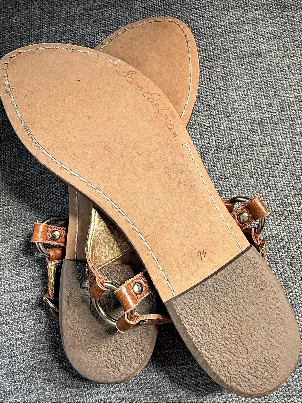 Sam Edelman Gigi Brown Croc Embossed Leather T-Strap Flat Thong Sandal Size 7.5